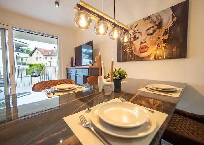 Premium Central Lejlighed *